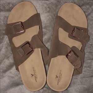 American Eagle sandals